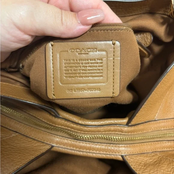 Coach Brown Leather Shoulder Bag - Picture 6 of 11